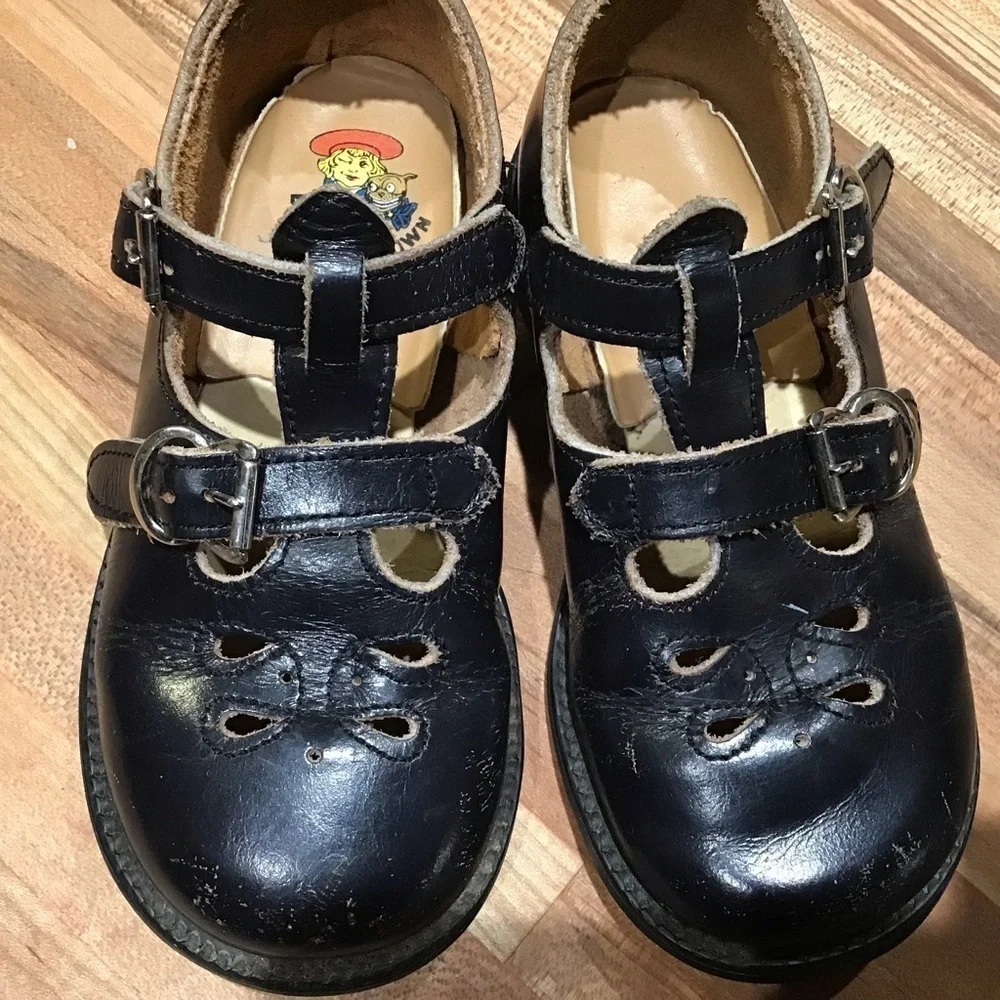 Vintage Buster Brown double t-strap Mary-Janes. Black size infant 4 - 4.5.